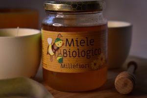 Natural Honey: The Sweetest Trend of 2025
